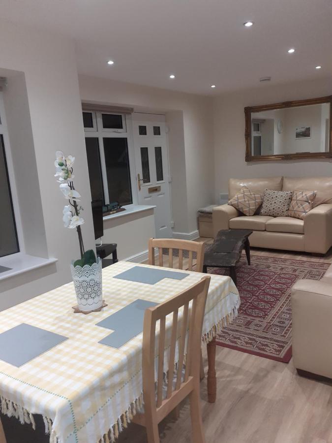شقة Station Retreat 6B Comberton Terrace كيدرمينستر المظهر الخارجي الصورة